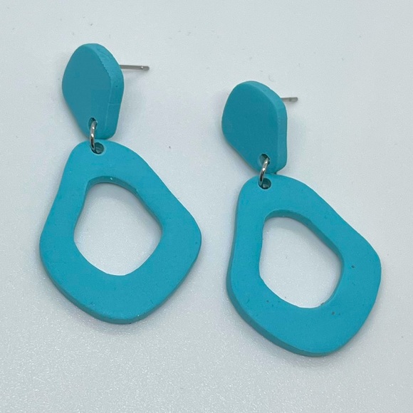 NWT Blue Handcrafted Earrings - Picture 1 of 5